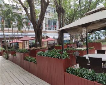 為什么戶(hù)外都喜歡用四川防腐木做花箱呢？